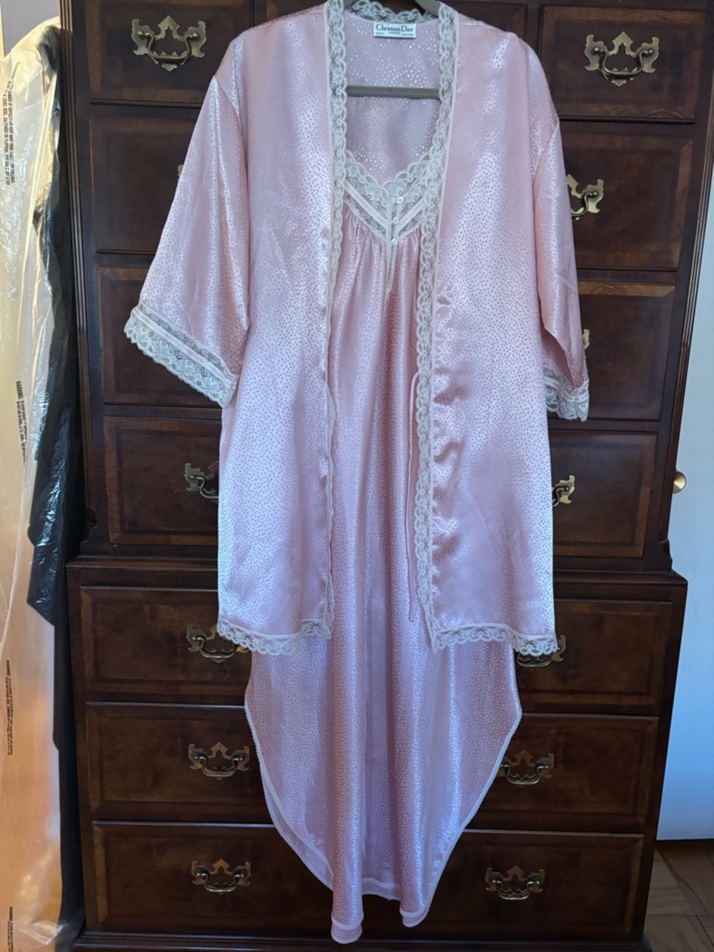 Gorgeous Christian Dior Vintage Matching Nightgown & Robe Set w/Cream Lace Trim - Picture 3 of 12